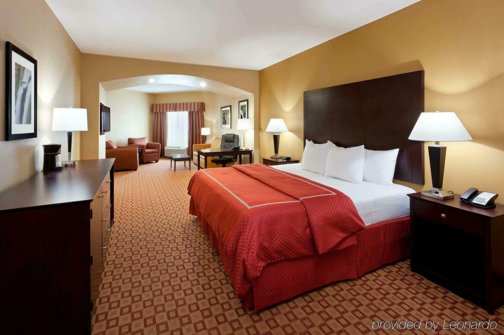 Comfort Inn & Suites Verona At Turning Stone Resort Casino Екстер'єр фото